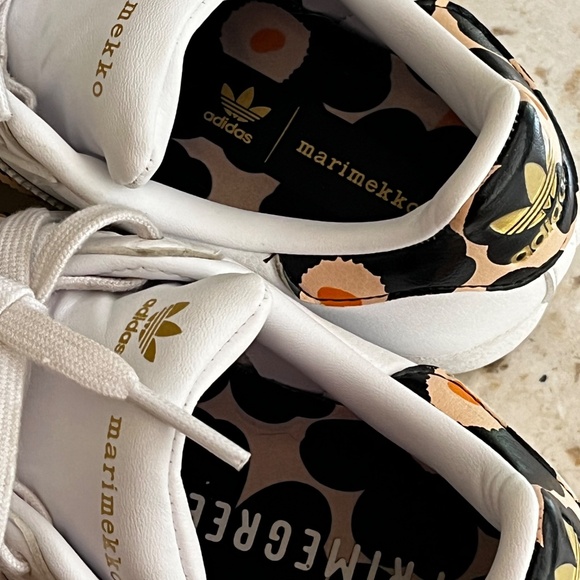 Adidas marimekko  superstar  shoes women’s size 6.5 - Picture 6 of 9